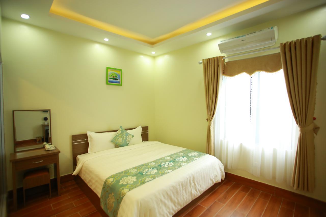 Family Airport Hotel Thach Loi Exterior photo
